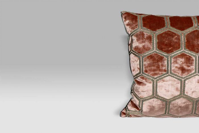 Cuscino Manipur Coral Designers Guild